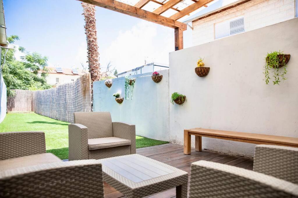 Homey Apartment Near The Beach Hadera Dış mekan fotoğraf